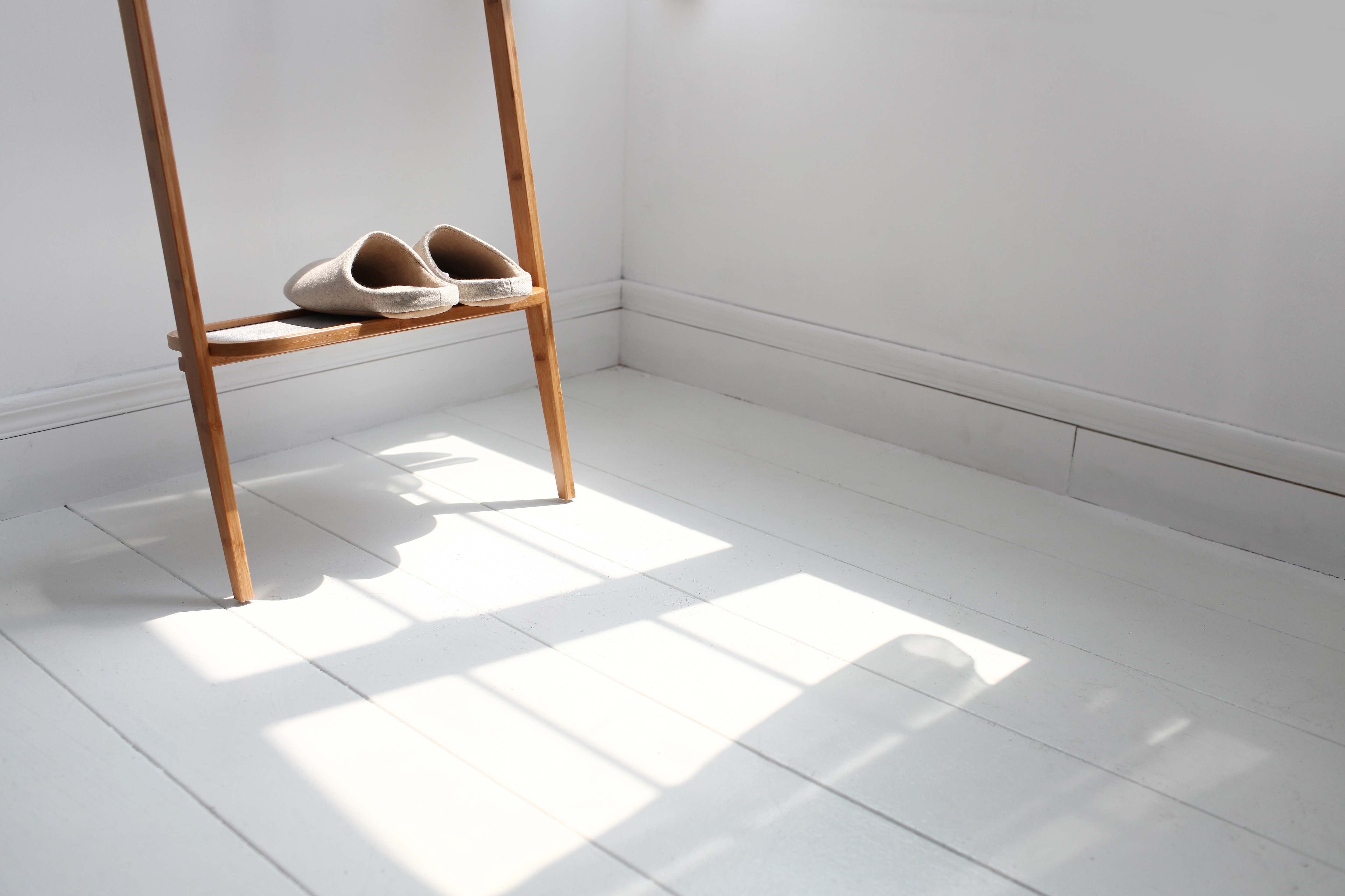 Gudee Blog-Grota rack shoes storage-Smart Design for Last-Minute Glimpse at Your Entryway