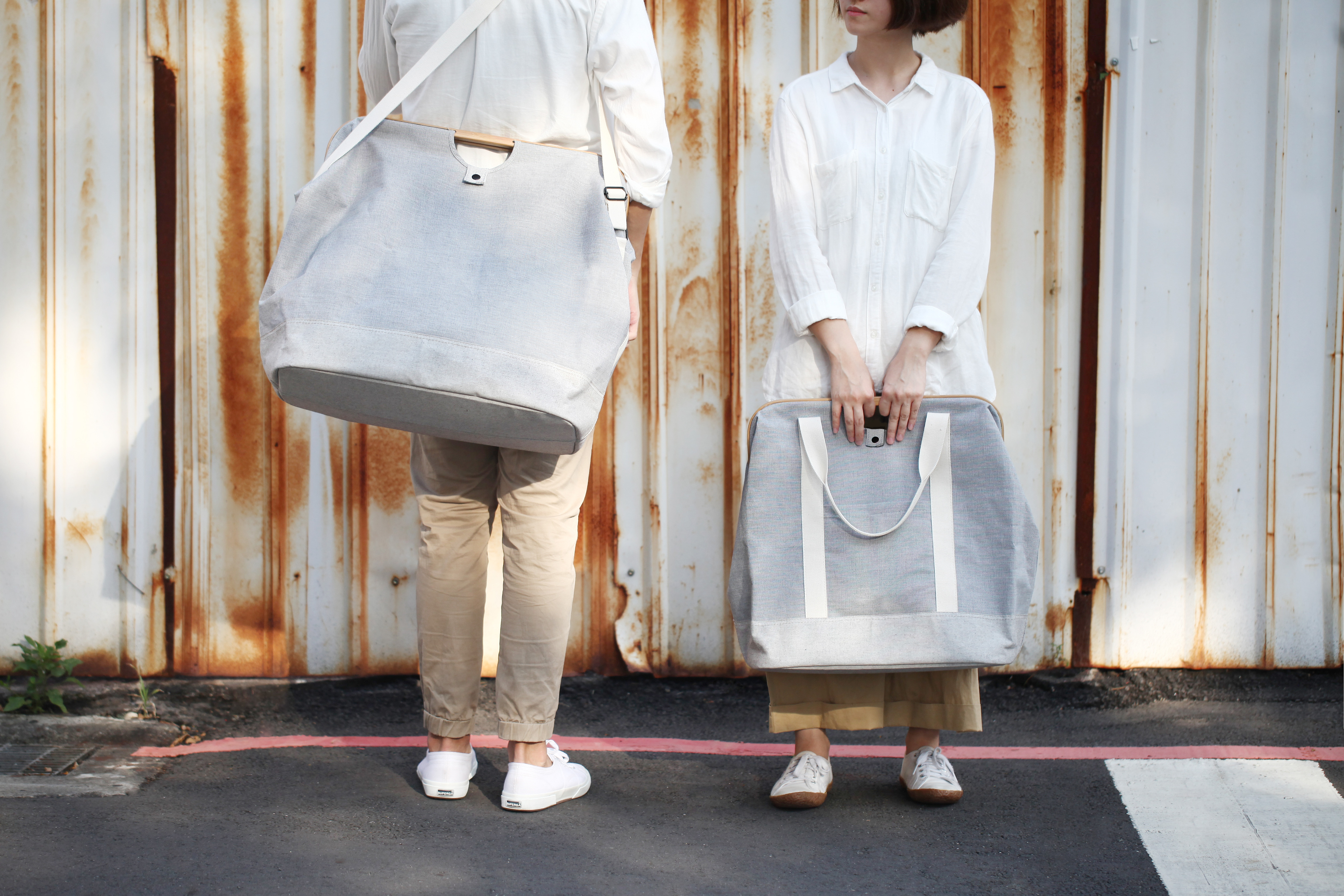 Gudee Blog-Uroki storage bag street tote-Go Fashion with This Laundry Bag