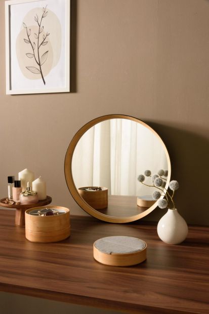 A natural style wall mirror